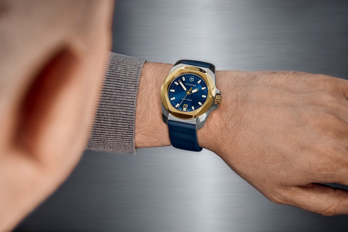 Victorinox INOX Quartz